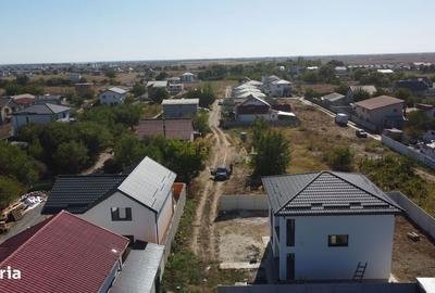 Casă cu 4 camere în Singureni - 1