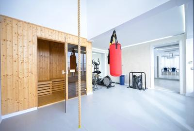 Penthouse cu 4 camere decomandat, mobilat în Văcăresti - 14