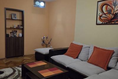 Apartament cu 2 camere decomandat în Trei Stejari - 6