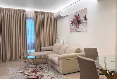 Apartament cu 3 camere semidecomandat, mobilat în Pipera