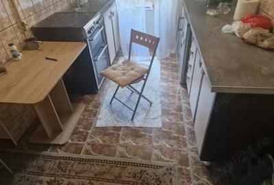 Apartament cu 2 camere decomandat în Mărăței