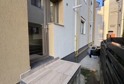 Apartament cu 2 camere decomandat în Trivale - 3