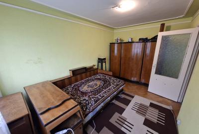 Apartament cu 2 camere semidecomandat, mobilat în Podu Roș - 3