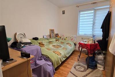 Apartament cu 2 camere decomandat în Podu Roș - 2