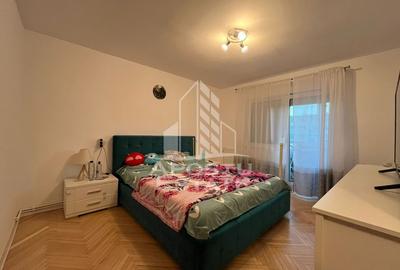 Apartament 4 camere, 2 bai, 2 balcoane,centrala proprie, etajul 2 - 2