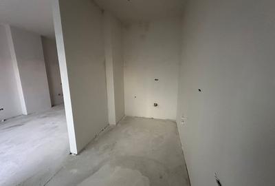 Apartament 2 camere semifinisat,, zona Terapia - 2