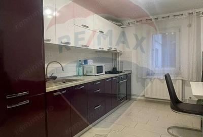 Apartament cu 4 camere de inchiriat in zona Sarari - 3