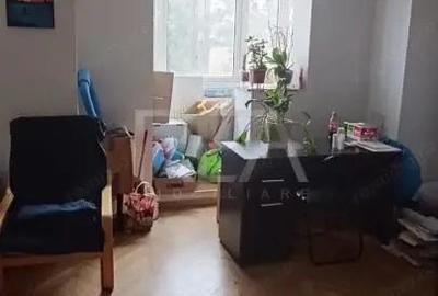 Apartament cu 3 camere decomandat în Panduri - 9
