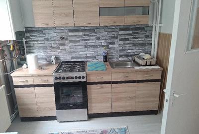 Apartament cu 2 camere decomandat în Astra - 10