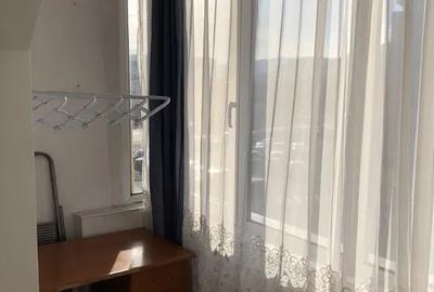 Apartament cu 3 camere decomandat în Dârste - 4