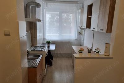 Inchiriez apartament 2 camere decomandat Aleea Carpati - 8