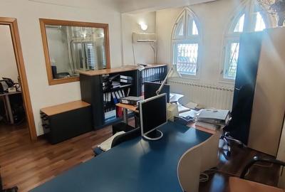 Casă cu 10 camere cu Teren 192 Mp în Colentina - 14