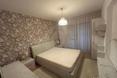 Apartament cu 3 camere decomandat în Central - 2