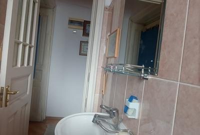 Apartament cu 5 camere decomandat în Națiunile Unite - 3