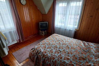 Casă cu 3 camere în Ivănești - 1