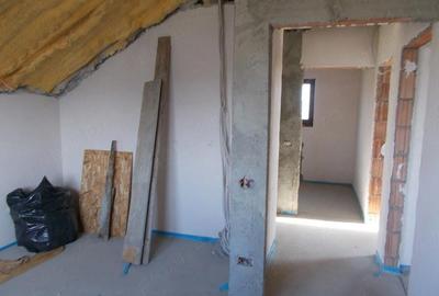 Casă cu 4 camere cu Teren 641 Mp în Săcălaz - 3