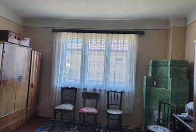 Casă cu 4 camere cu Teren 324 Mp în Central - 4