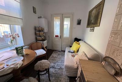 Casă cu 3 camere în Central - 2