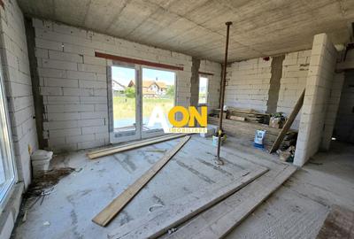 Casă individuală cu 3 camere cu Canalizare în Micești - 14