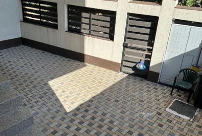 Apartament cu 3 camere decomandat în Crângași - 2