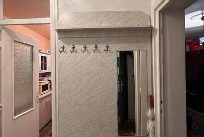 Apartament cu 3 camere semidecomandat în Gării - 8