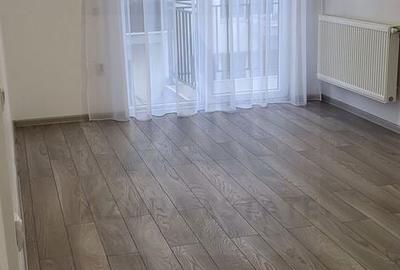 Apartament cu 3 camere decomandat în Central - 4