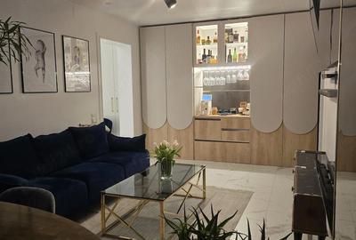Apartament cu 2 camere semidecomandat în Central - 1