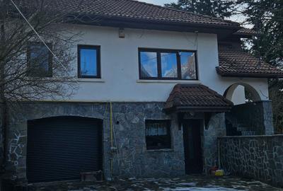 Casă cu 4 camere în Poiana Țapului - 7