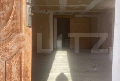 Casă cu 3 camere cu Teren 3450 Mp în Central - 10