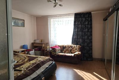 Apartament cu terasa la parterul unei vile - 2