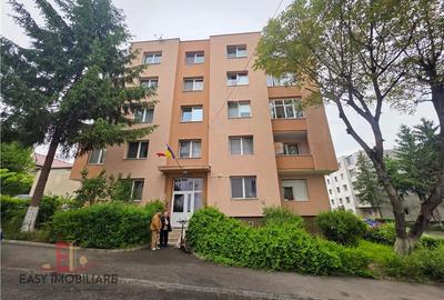 Apartament cu 3 camere decomandat în Tudor - 4