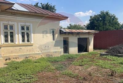 Teren de 900 mp, în Florești - 1