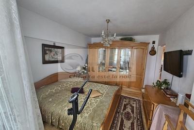 Apartament 4 camere - Hala Centrala - 9