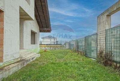 Casa spa?ioasa la gri, 4 camere, 3 bai, teren 500 mp ... - 3