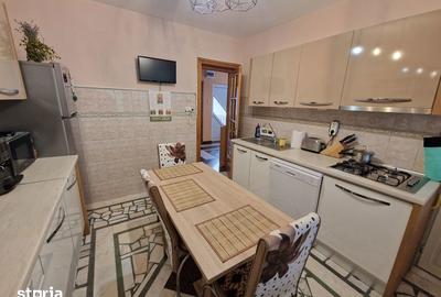 Casă cu 4 camere cu Teren 325 Mp în Central - 5