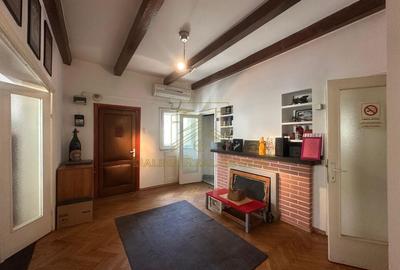 Vanzare - 3 camere  Str. Pasului - colt cu Armeneasca - 4