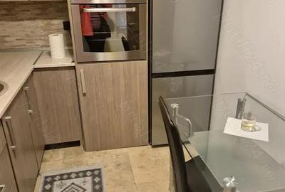 Apartament cu trei camere de inchiriat, zona lini?tita - 2
