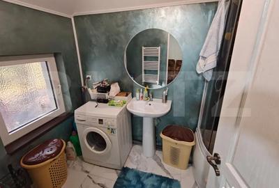 Casă cu 7 camere cu Garaj în Mărișel - 1