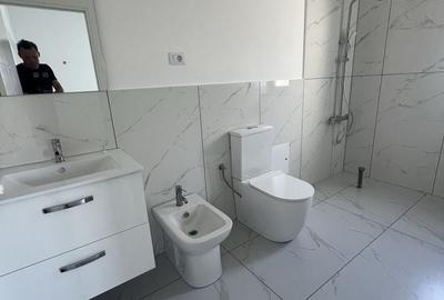 Casă cu 3 camere în Șimnicu de Jos - 2