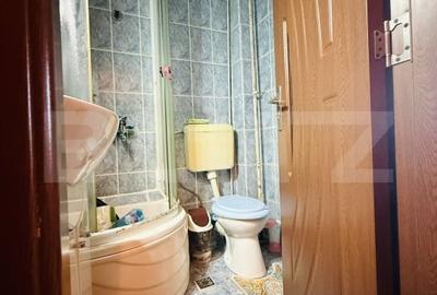 Apartament cu 4 camere semidecomandat, mobilat în Tractorul - 17