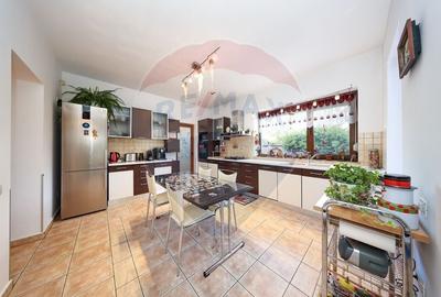 Casa superba -  teren 800mp - 5