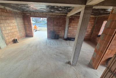 Casă individuală cu 4 camere cu Canalizare în Aeroport - 9