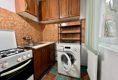 Proprietar, fara comision, inchiriez garsoniera zona Buziasului, igienizata-disponibila imediat Proprietar, fara comision, inchiriez garsoniera zona Buziasului, igienizata-disponibila imediat - 4