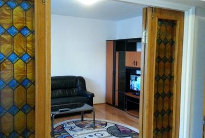 Tineretului,Metrou,bl.2000,et.3/8,decomandat, Amenajat,mobilat utilat complet - 2