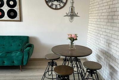 Apartament cu 2 camere semidecomandat, mobilat în Lujerului