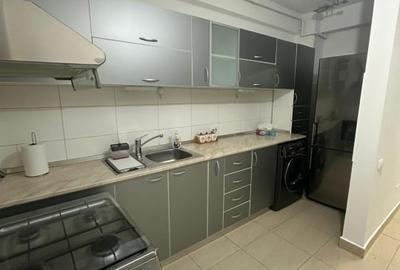 Apartament cu 2 camere semidecomandat în Apărătorii Patriei - 6