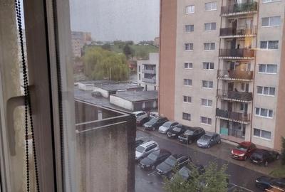 Apartament cu 2 camere decomandat în Central - 3