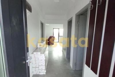 Casă cu 4 camere în Central - 12