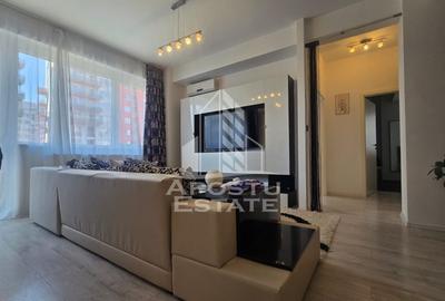 Apartament cu 3 camere semidecomandat în UTA - 7