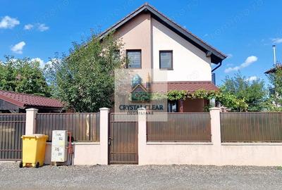 Casa cu 4 camere, zona Unirii, strada Hints Otto - 1